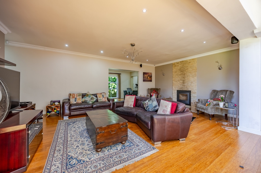 5 Bedroom Property for Sale in Kenilworth Upper Western Cape